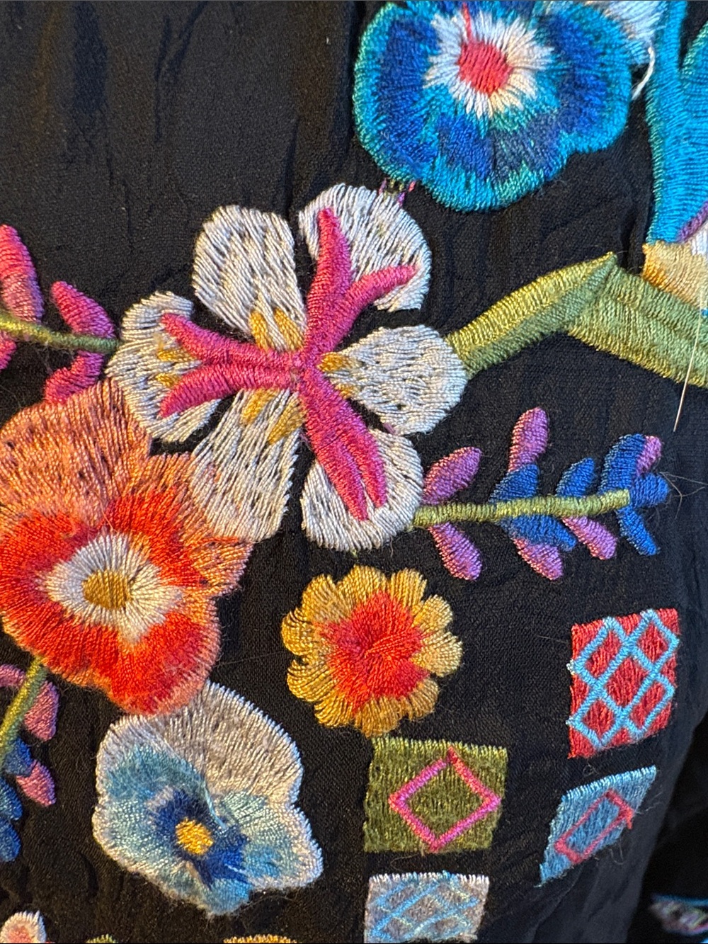 Johnny Was Black Embroidered Floral Tunic Top - Picture 3 of 7